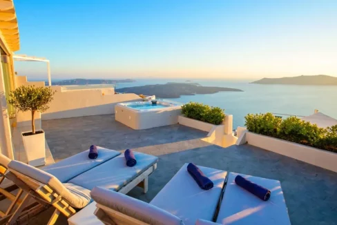 Seaview Property in Santorini Firostefani 7