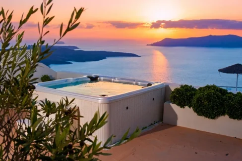 Seaview Property in Santorini Firostefani 9