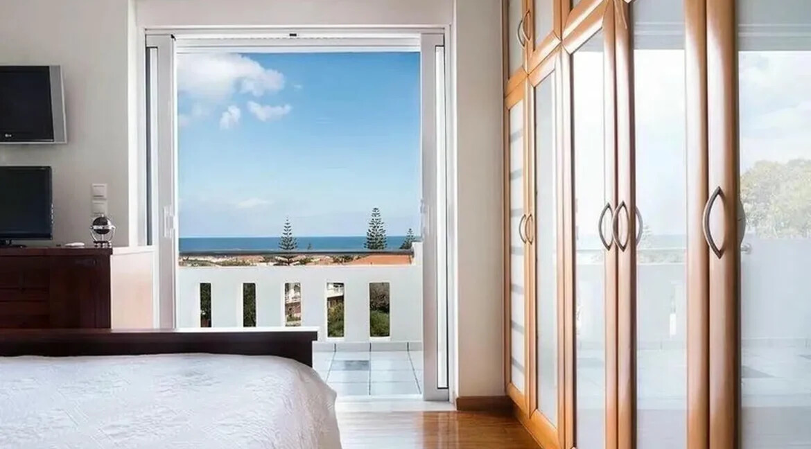 Villa for Sale Near Center Zakynthos 22