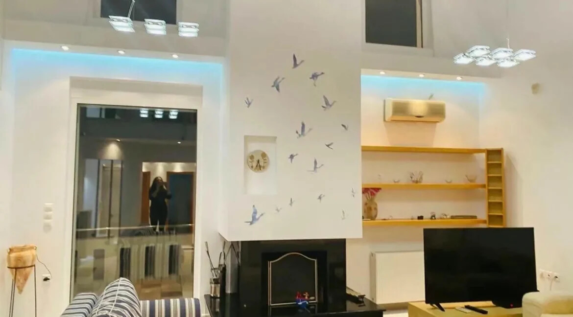 Villa for Sale Near Center Zakynthos 23