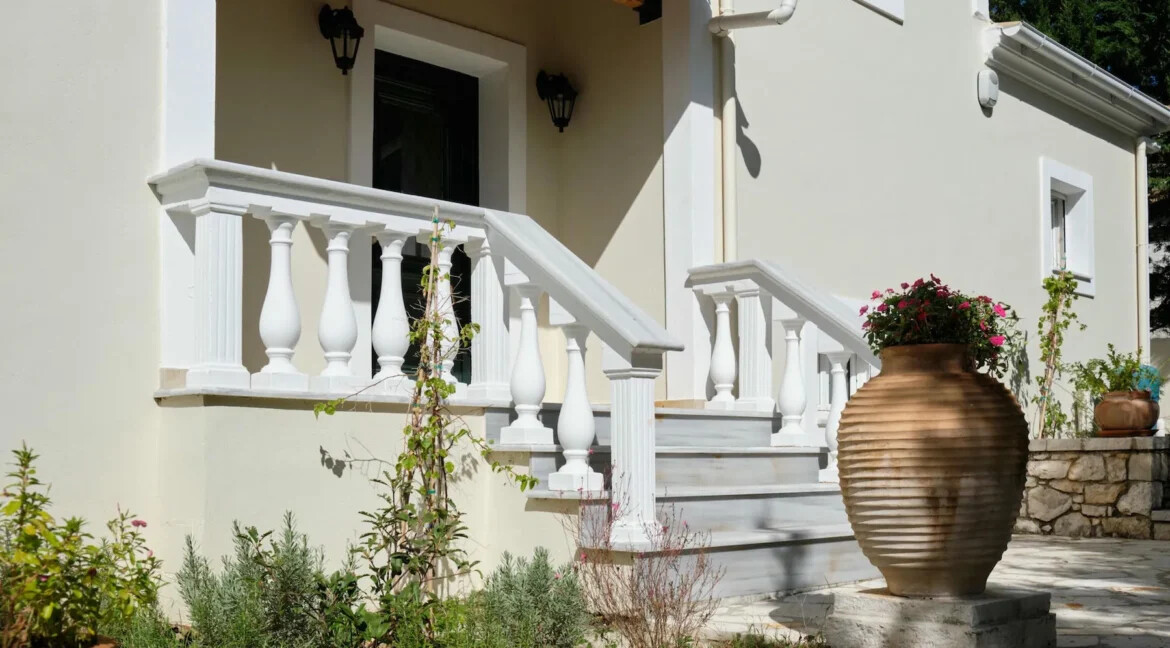 Waterfront Villa for Sale Kassiopi Corfu 17