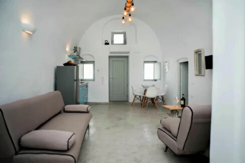 2 Apartments for Sale Karterados Santorini 12