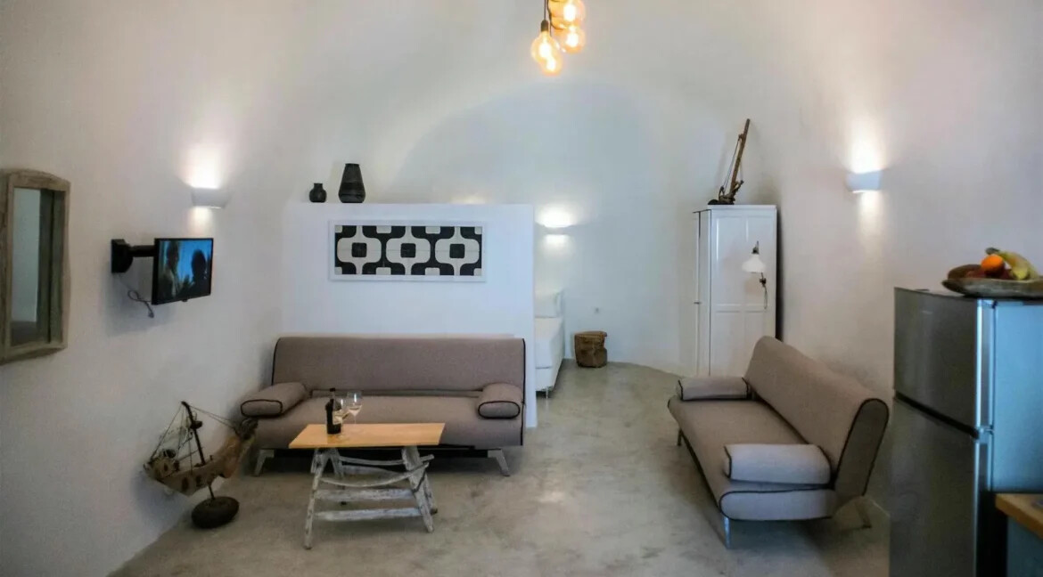 2 Apartments for Sale Karterados Santorini 13