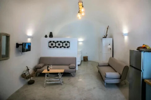2 Apartments for Sale Karterados Santorini 13