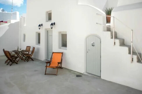 2 Apartments for Sale Karterados Santorini 14