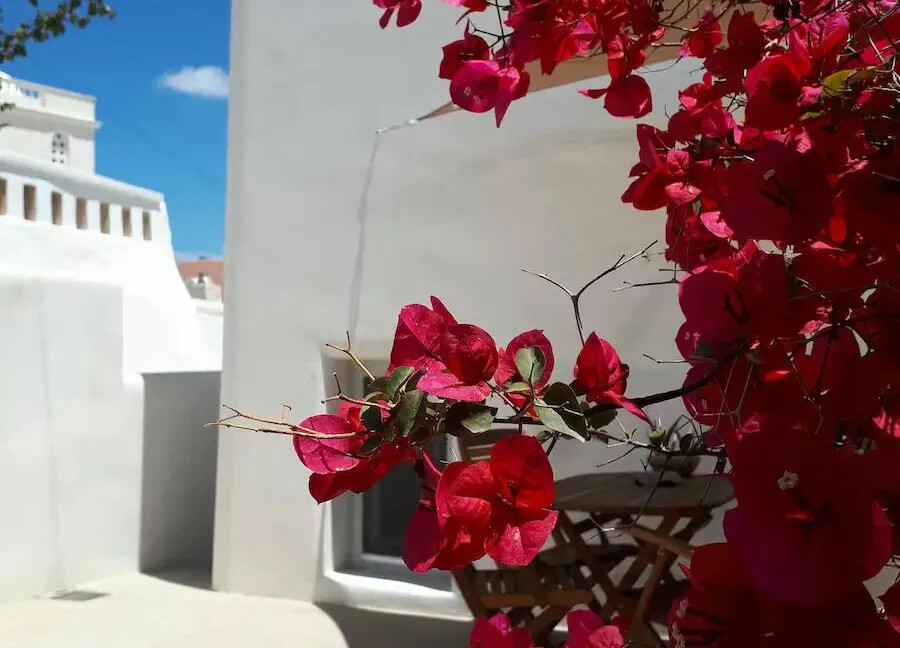 2 Apartments for Sale Karterados Santorini 24