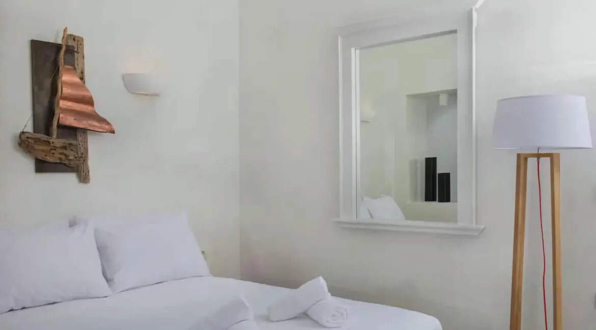 2 Apartments for Sale Karterados Santorini 31