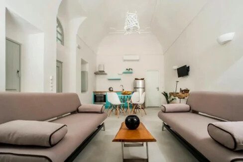 2 Apartments for Sale Karterados Santorini 35