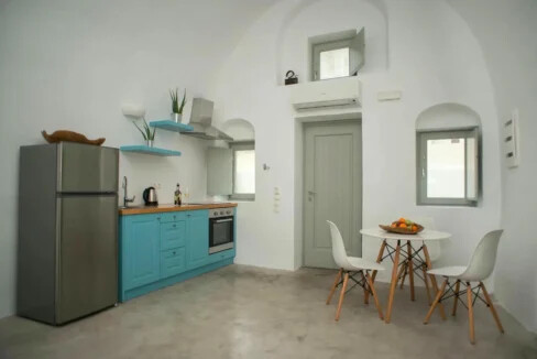 2 Apartments for Sale Karterados Santorini 7