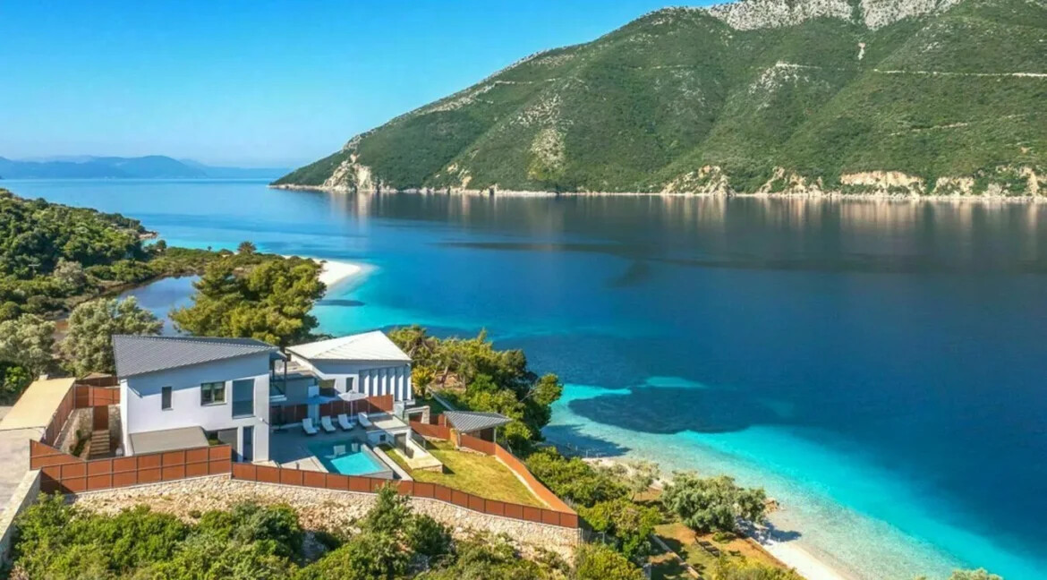 2 Luxury Villas for Sale Meganisi Lefkada 10