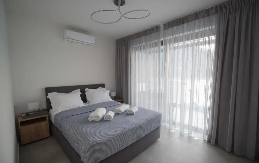 2 Luxury Villas for Sale Meganisi Lefkada 12