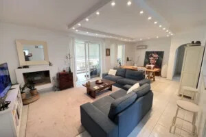 Apartment for sale Alimos