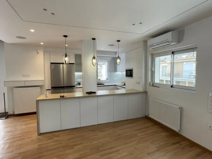 Maisonette for sale Neos Kosmos, Center