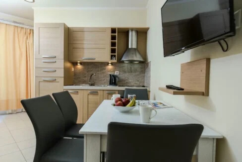 Beachfront Luxury Villa for Sale in Kissamos, Crete 11