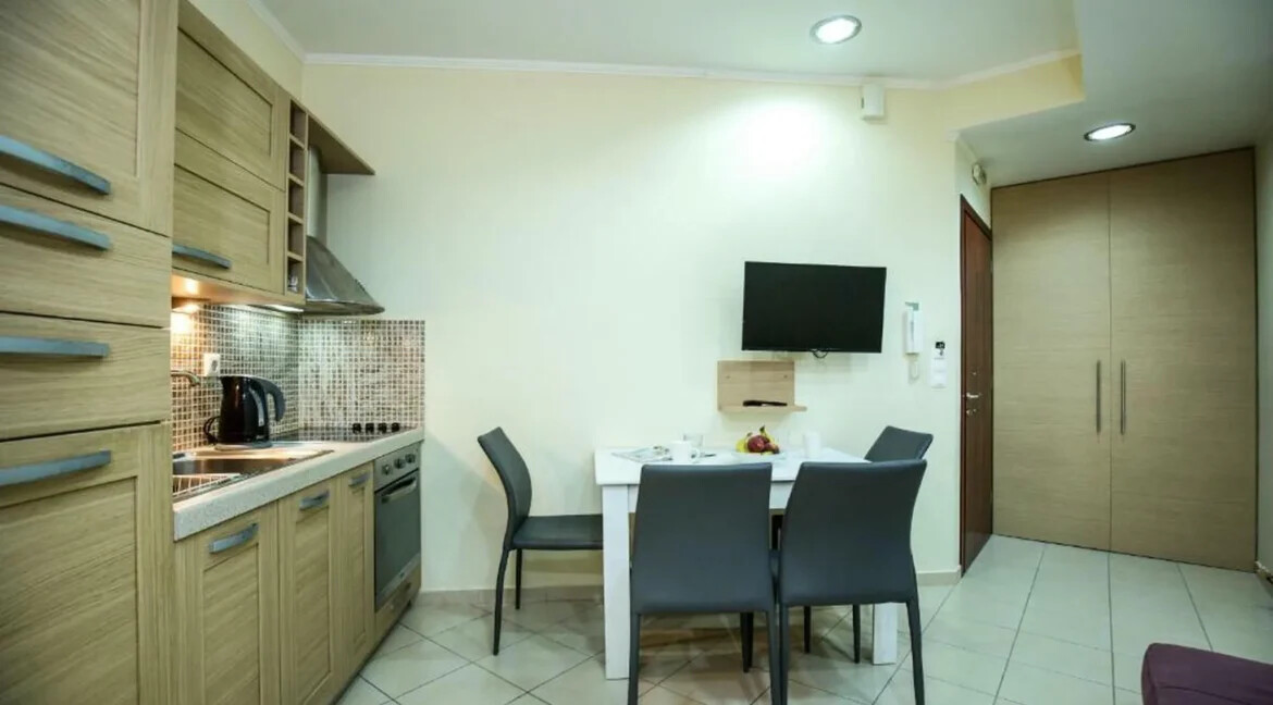 Beachfront Luxury Villa for Sale in Kissamos, Crete 14