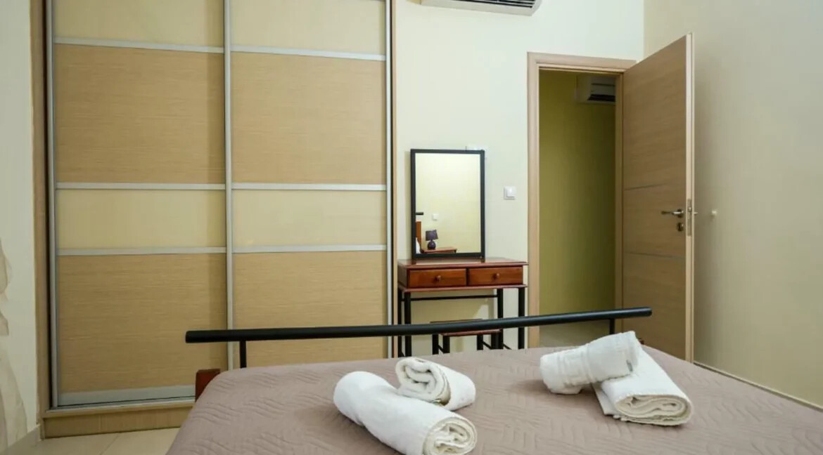 Beachfront Luxury Villa for Sale in Kissamos, Crete 16