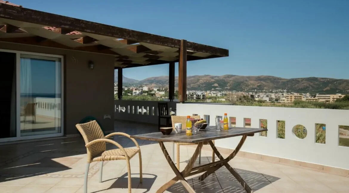 Beachfront Luxury Villa for Sale in Kissamos, Crete 19