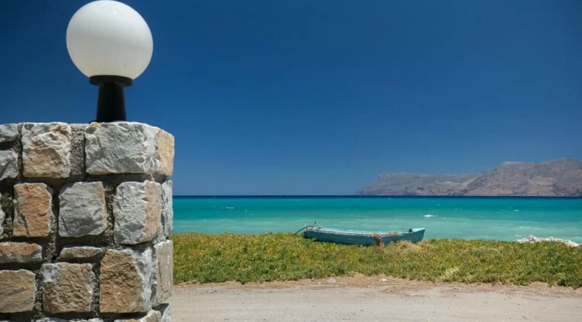 Beachfront Luxury Villa for Sale in Kissamos, Crete