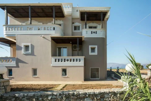 Beachfront Luxury Villa for Sale in Kissamos, Crete 7