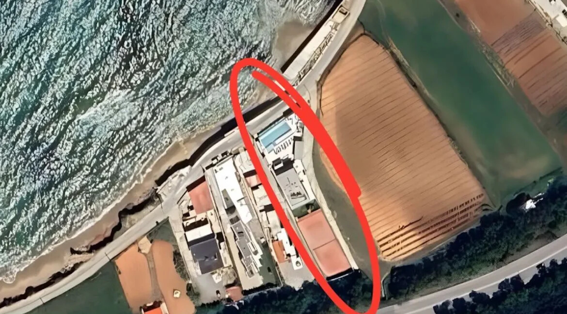 Luxury Beachfront Villa for sale Rethymno Crete 1