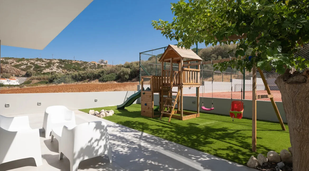 Luxury Beachfront Villa for sale Rethymno Crete 18