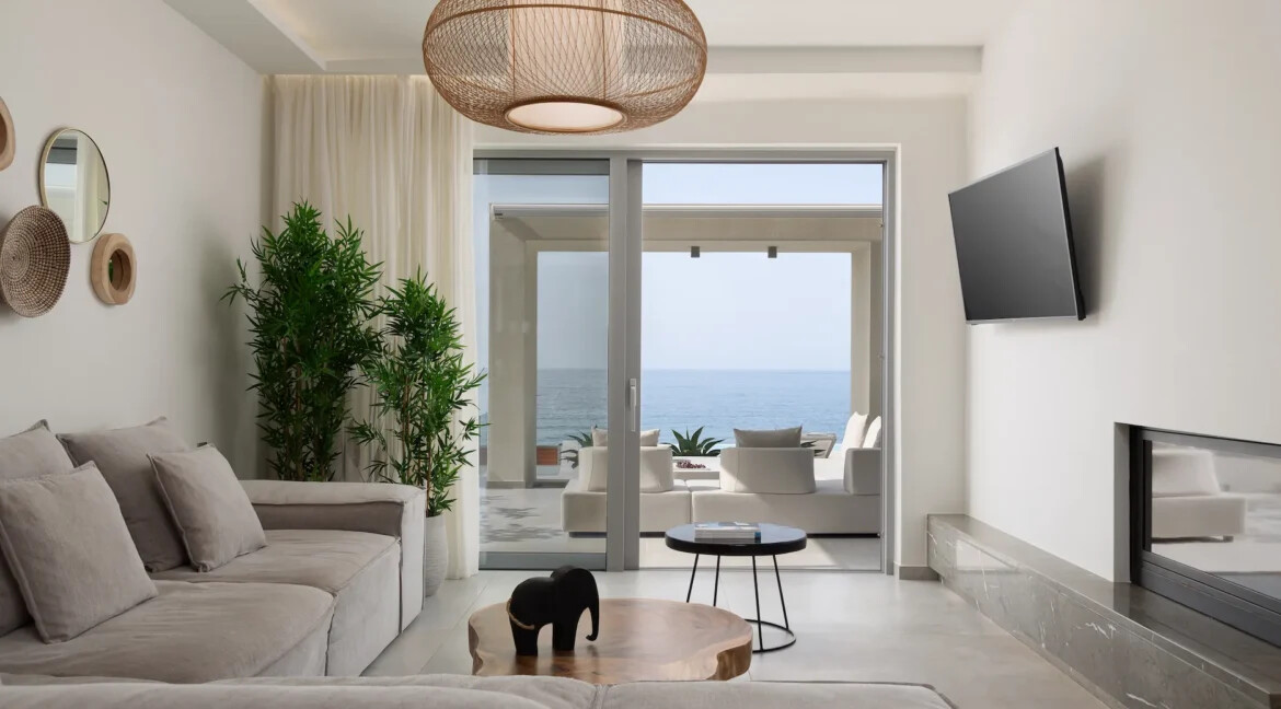 Luxury Beachfront Villa for sale Rethymno Crete 31