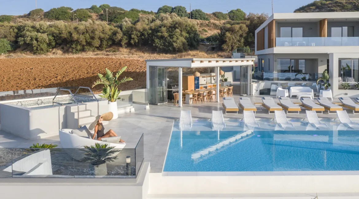 Luxury Beachfront Villa for sale Rethymno Crete 32