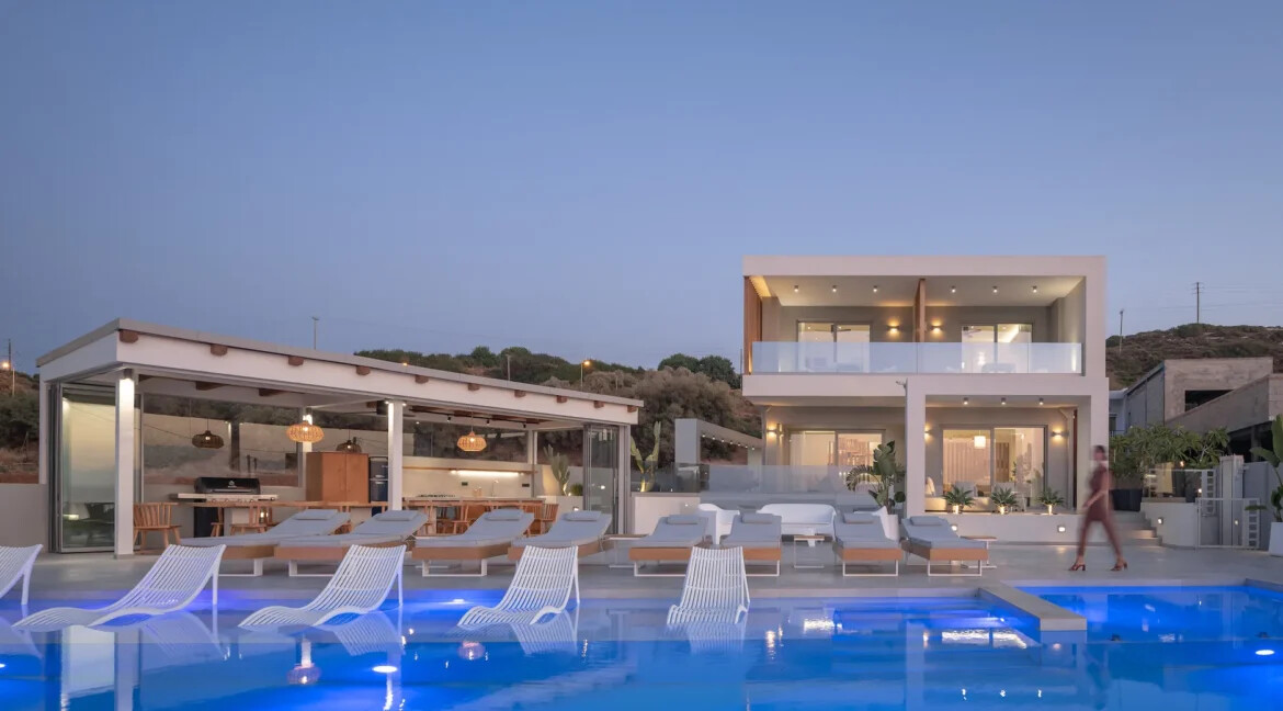 Luxury Beachfront Villa for sale Rethymno Crete 45