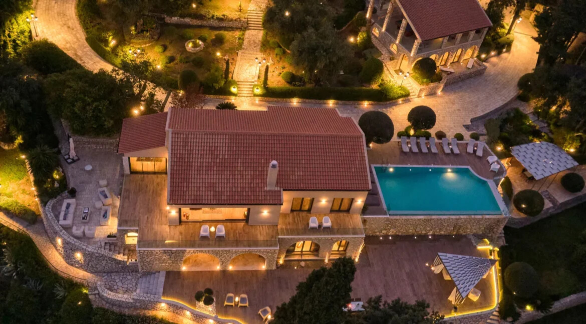 Luxury Seafront Mansion for Sale in Corfu 5