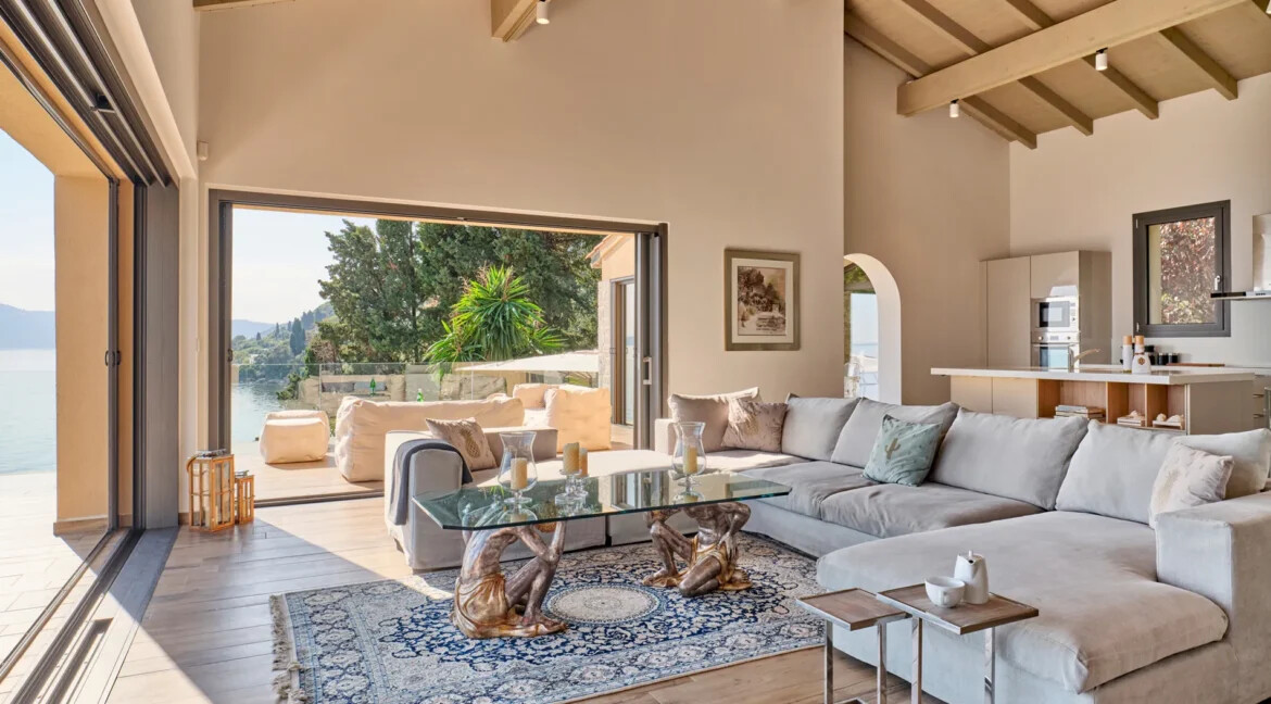 Luxury Seafront Mansion for Sale in Corfu 7
