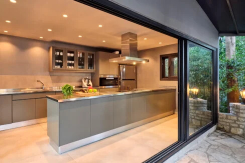 Luxury Seafront Mansion for Sale in Corfu 8