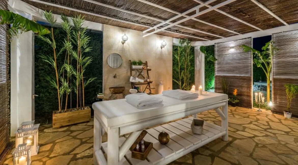 Luxury Villa for Sale in Zante Main Town 35