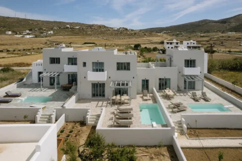 Modern 3-Bedroom Villa for Sale in Naxos 1