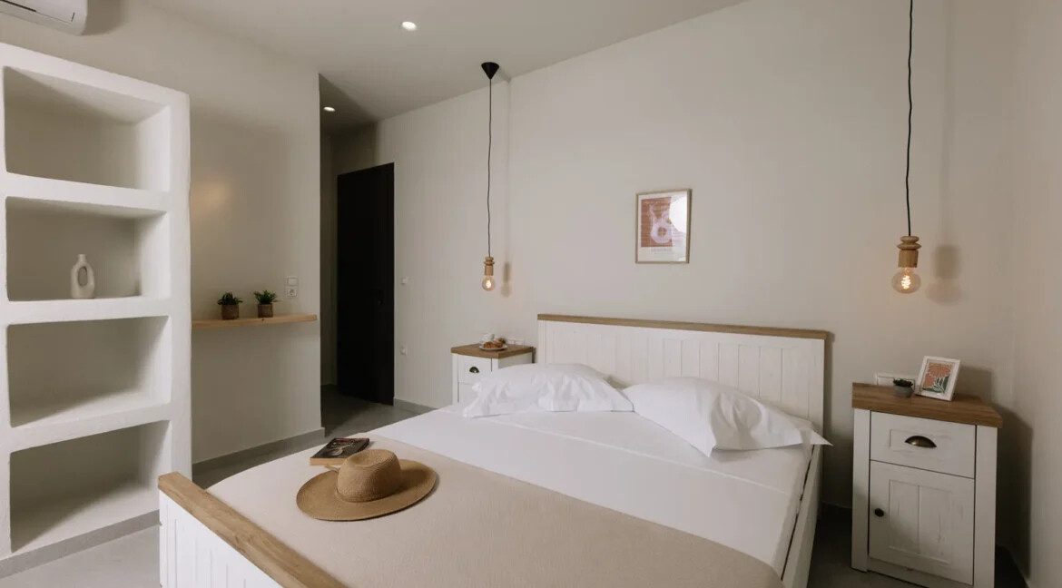 Modern 3-Bedroom Villa for Sale in Naxos 11