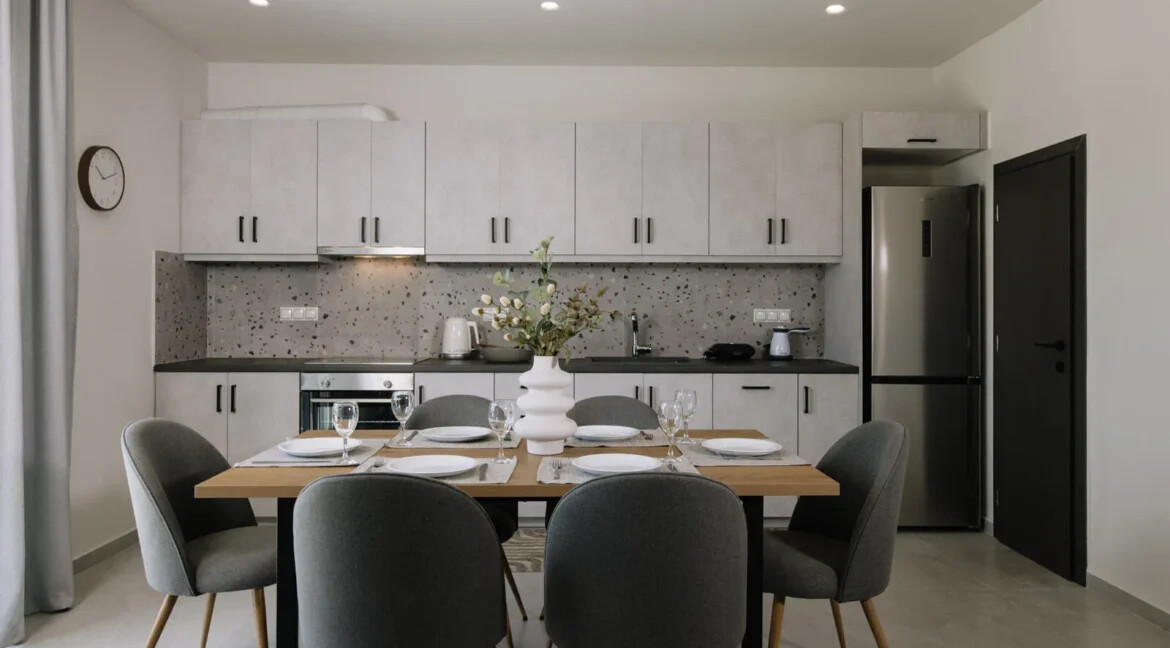 Modern 3-Bedroom Villa for Sale in Naxos 28