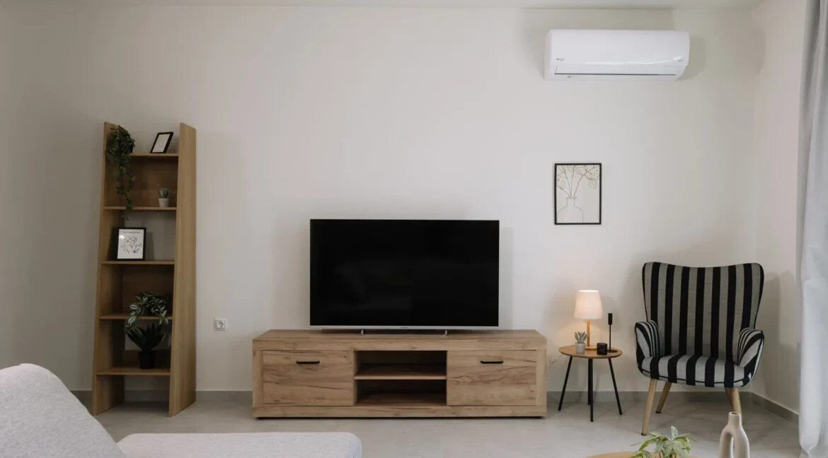 Modern 3-Bedroom Villa for Sale in Naxos 29