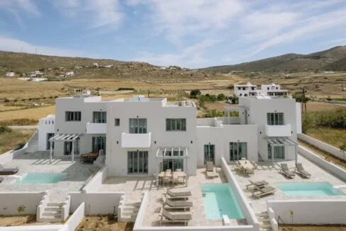 Modern 3-Bedroom Villa for Sale in Naxos