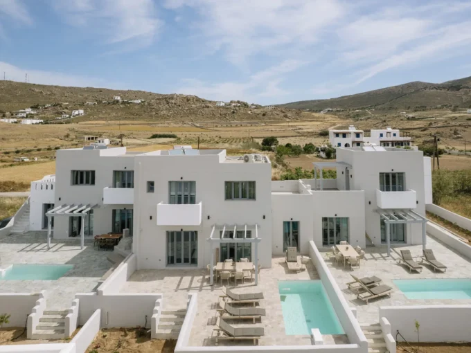 Modern 3-Bedroom Villa for Sale in Naxos