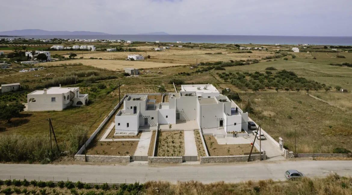 Modern 3-Bedroom Villa for Sale in Naxos 7