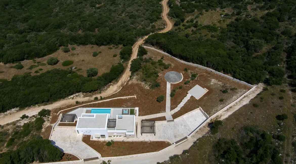 Modern Luxury Villa for sale Zakynthos with Helipad 12