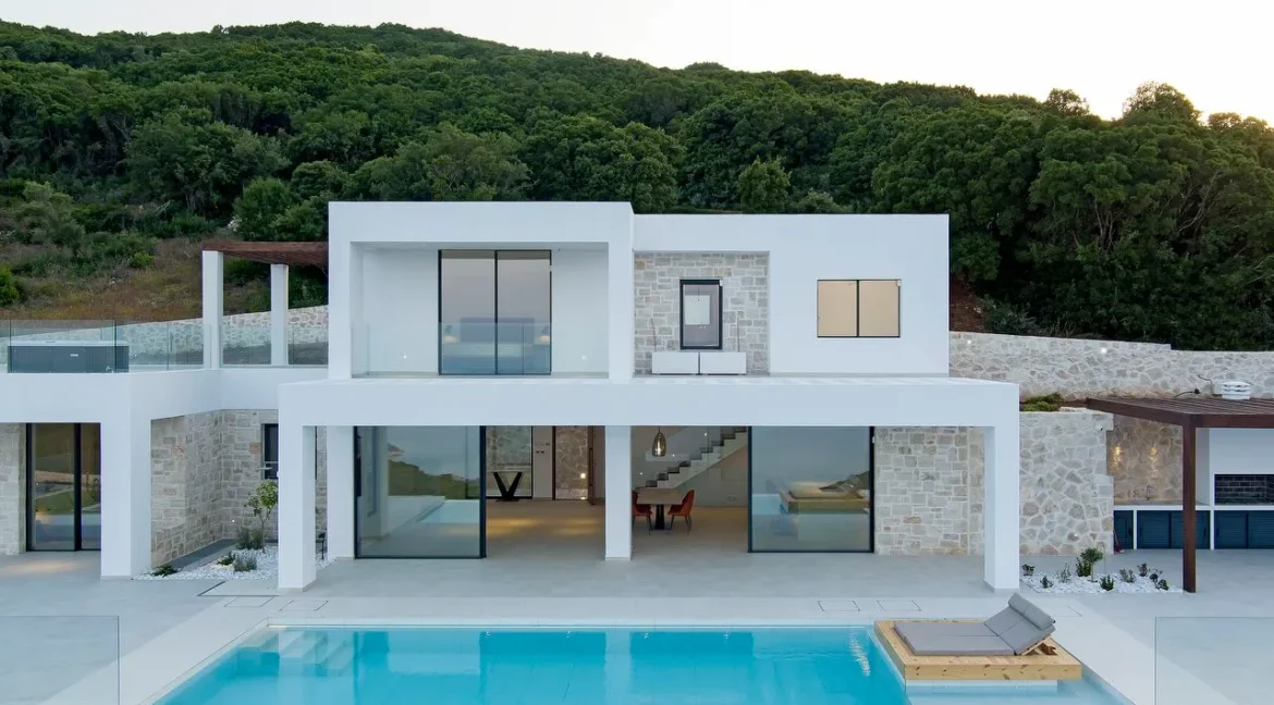 Modern Luxury Villa for sale Zakynthos with Helipad 2_1