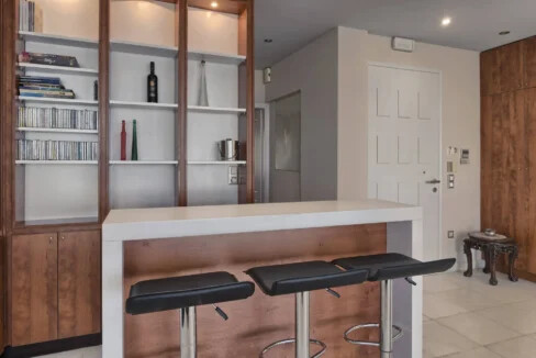 Seafront Penthouse for Sale in the Heart of Heraklion, Crete 12