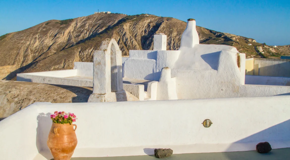 Villa for Sale Pyrgos Santorini with Panoramic Views 11