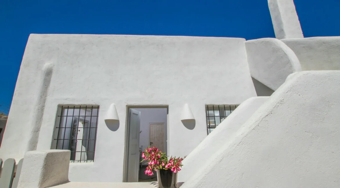 Villa for Sale Pyrgos Santorini with Panoramic Views 20
