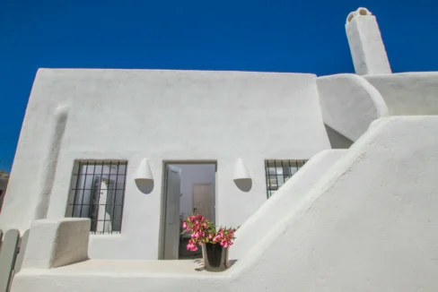 Villa for Sale Pyrgos Santorini with Panoramic Views 20