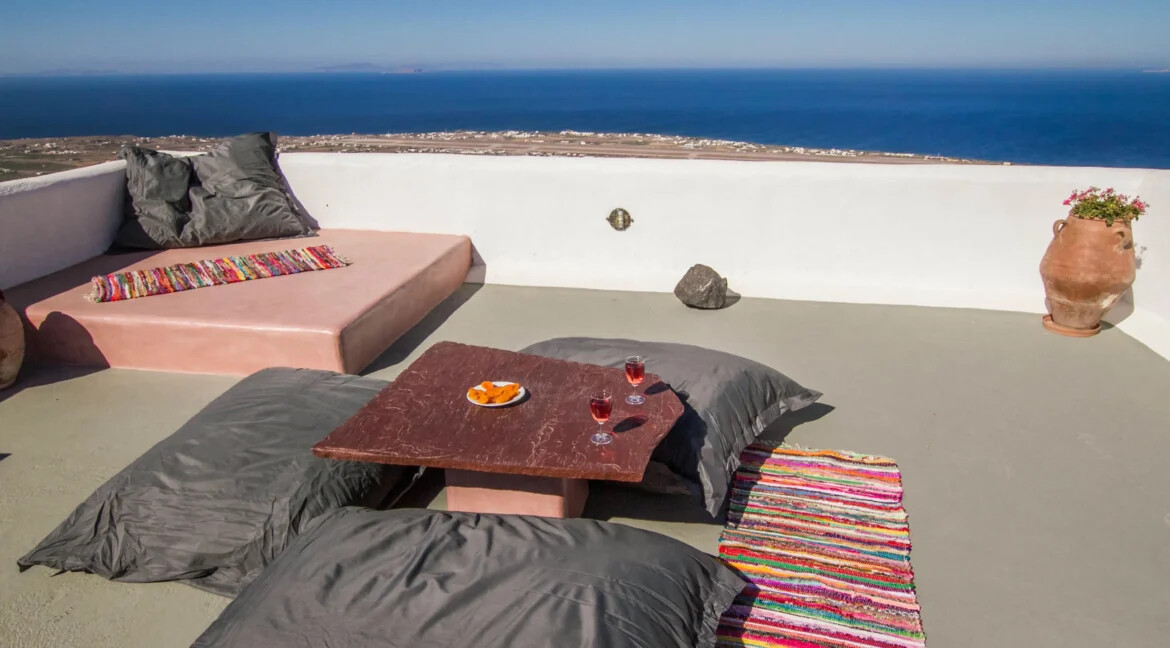 Villa for Sale Pyrgos Santorini with Panoramic Views 23