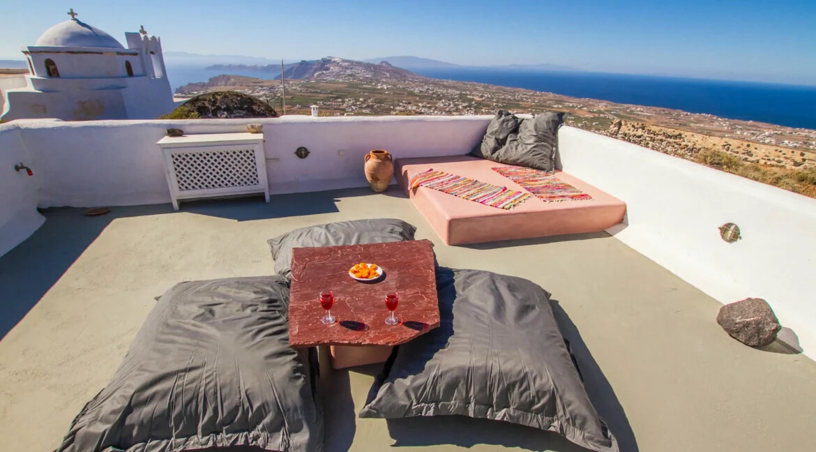 Villa for Sale Pyrgos Santorini with Panoramic Views 27