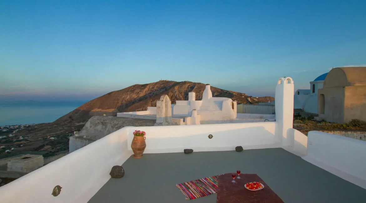 Villa for Sale Pyrgos Santorini with Panoramic Views 30