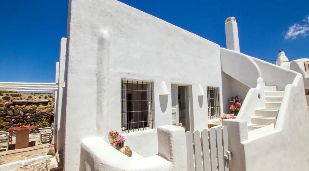 Villa for Sale Pyrgos Santorini with Panoramic Views 33