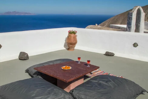 Villa for Sale Pyrgos Santorini with Panoramic Views 6
